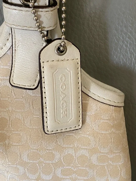 Coach Cream Signature Canvas Shoulder Bag with Leather Trim - Picture 2 of 9